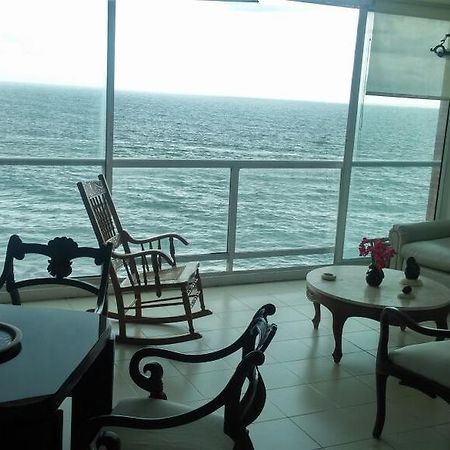 Apto En Cartagena Ed Puerto Azul Vista Al Mar Appartamento Esterno foto