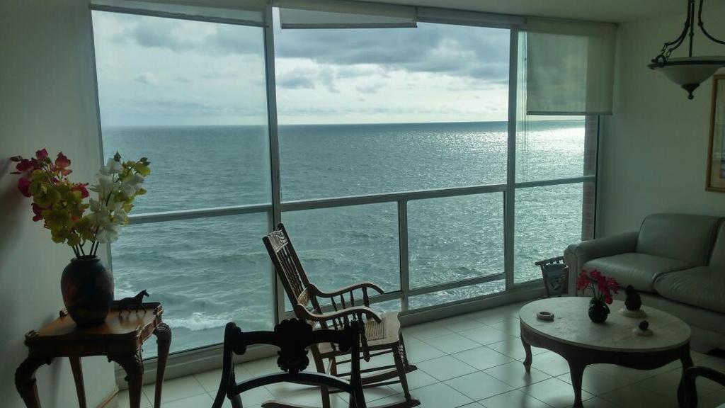 Apto En Cartagena Ed Puerto Azul Vista Al Mar Appartamento Esterno foto